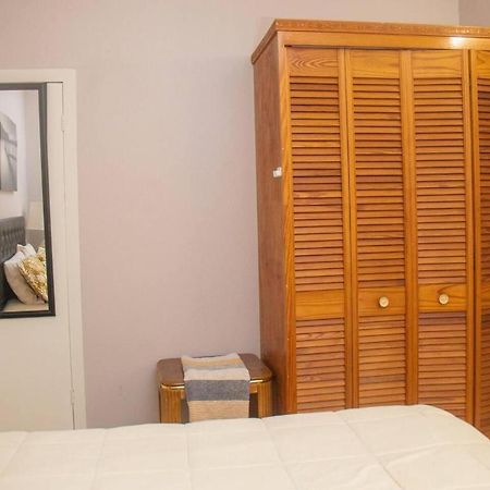 St. John's Gorgeous 2-Bed Apartment 3 In St Johns Cosy מראה חיצוני תמונה